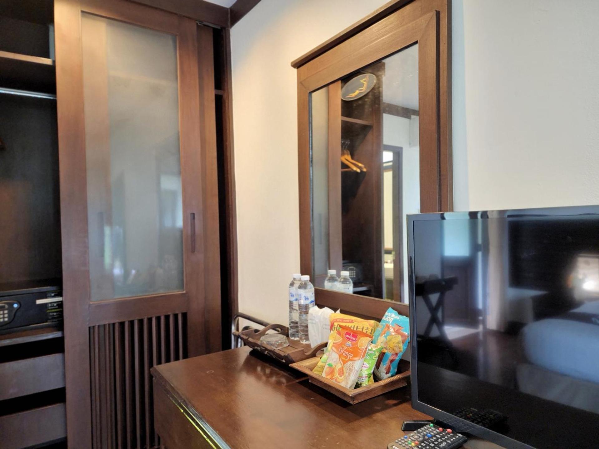 ลันตาเมอร์เมด บูติคเฮ้าส์ Hotel เกาะลันตา ภายนอก รูปภาพ